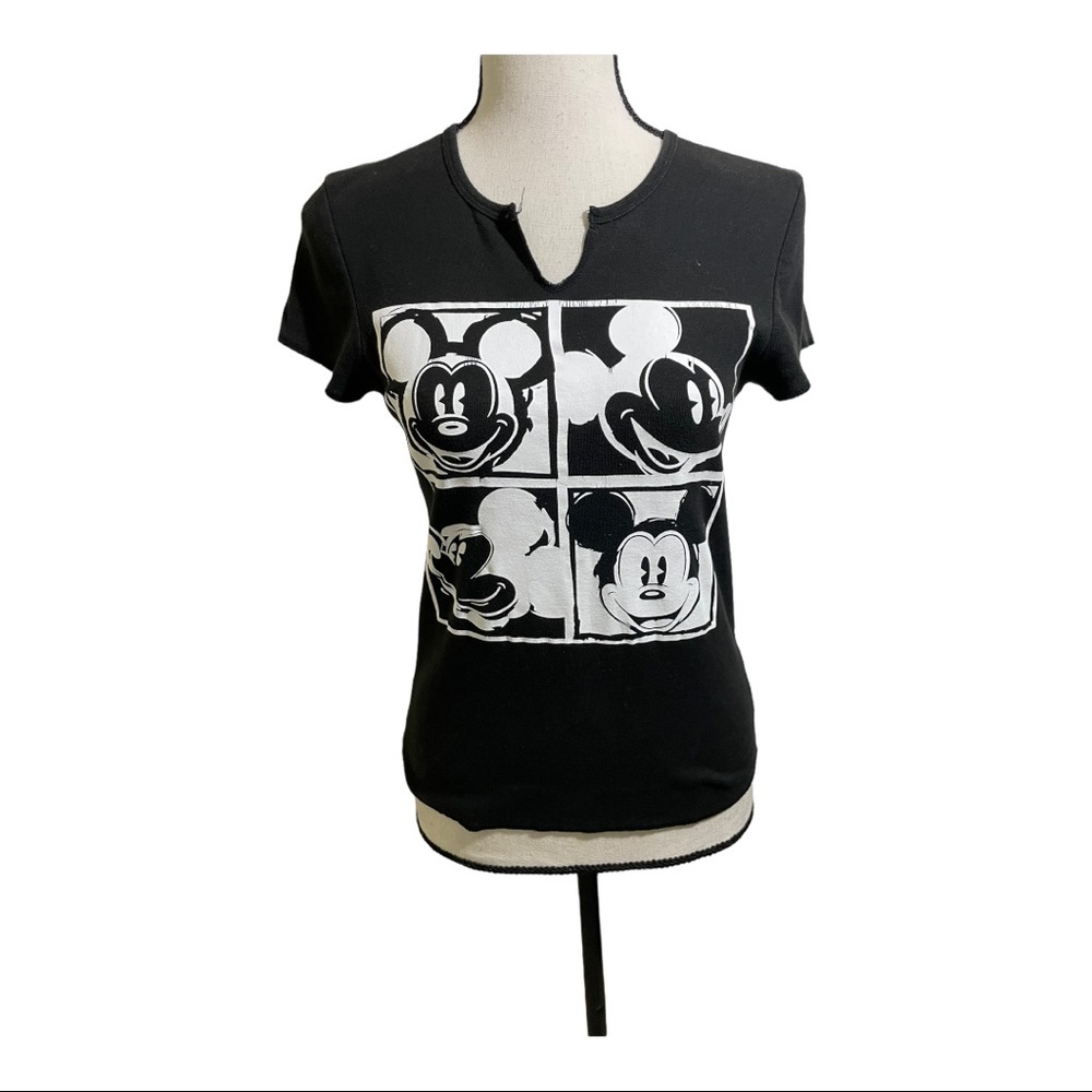 Disney Mickey black and white heads T-shirt size small. Short sleeve.
